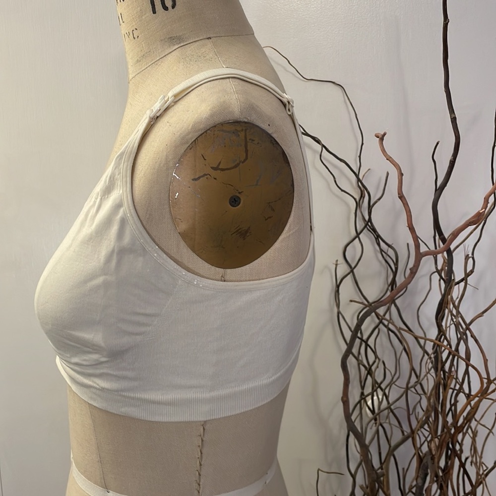 Basics by Bravado Ivory nursing bra XL - Picture 6 of 7